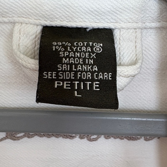 Eddie Bauer White Denim Jacket for Women - Picture 2 of 4